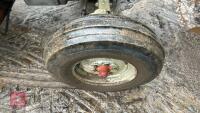 MASSEY FERGUSON 165 2WD TRACTOR - 27