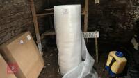 LARGE ROLL OF 5' WIDE BUBBLE WRAP