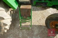 JOHN DEERE 2130 2WD TRACTOR - 44
