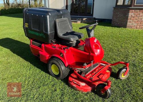 RIDE ON LAWNMOWER