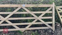 2.7M WOODEN GATE - 3