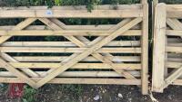 2 3M WOODEN GATE - 5