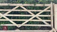 2 3M WOODEN GATE - 14