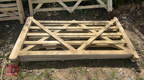 2.1M WOODEN GATE