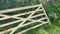 4.2M WOODEN GATE - 5