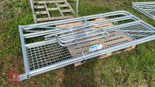 2 HALF MESH 2.4M GATES