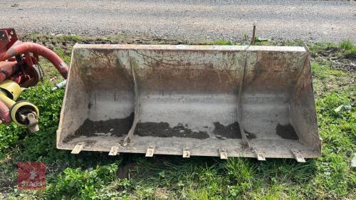 1.8M TRACTOR BUCKET WITH TEETH