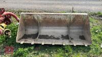 1.8M TRACTOR BUCKET WITH TEETH