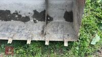 1.8M TRACTOR BUCKET WITH TEETH - 6