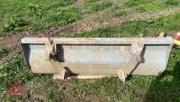 1.8M TRACTOR BUCKET WITH TEETH - 10