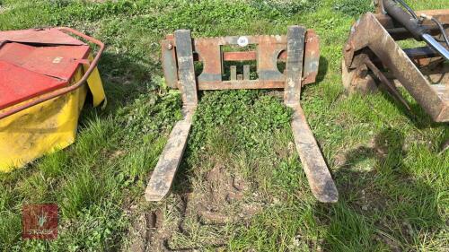 EURO 8 ADJUSTABLE PALLET FORKS