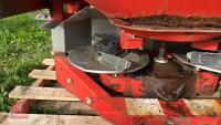 1997 KUHN MDS 921 FERTILISER SPINNER S/R - 3