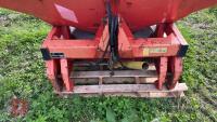 1997 KUHN MDS 921 FERTILISER SPINNER S/R - 11