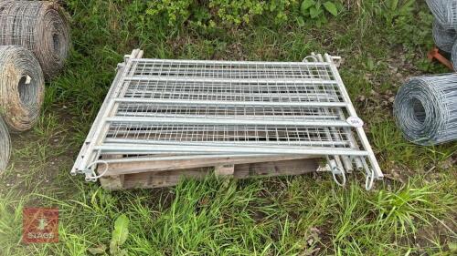 7 X 4' GALVANISED SHEEP HURDLES