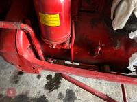 MCCORMICK W-9 STANDARD 2WD TRACTOR - 4