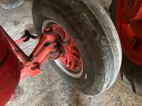 MCCORMICK W-9 STANDARD 2WD TRACTOR - 16