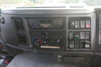 2005 VOLVO FL6 H42T ARTIC TRACTOR UNIT - 29