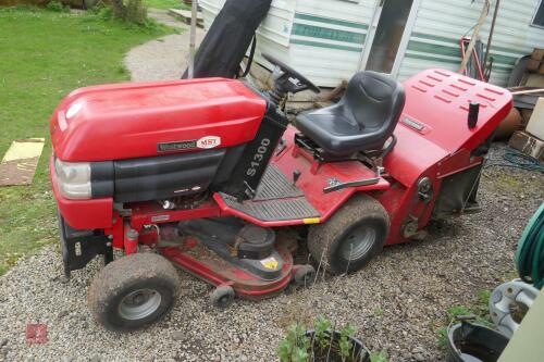 WESTWOOD S1300 RIDE ON LAWNMOWER(3)