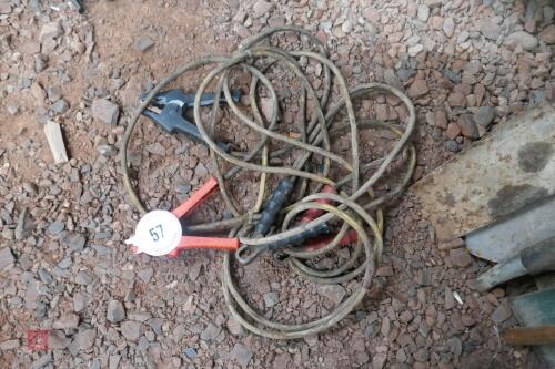 SET OF JUMP LEADS (57)