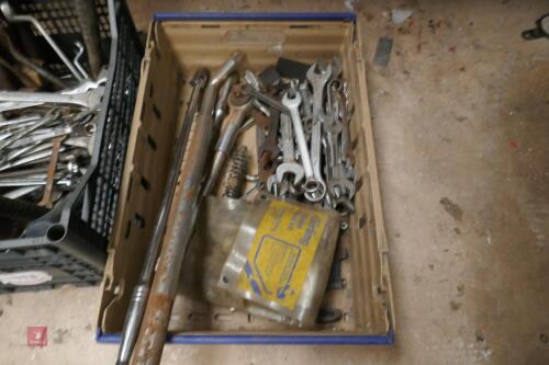LARGE RATCHET, SPANNERS, BRAKE KIT(114)