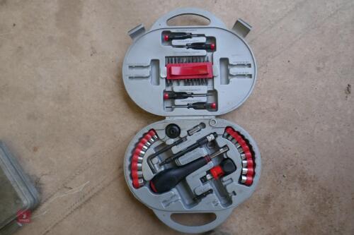 RICHMOND RATCHET SOCKET &SCREWDRIVER SET