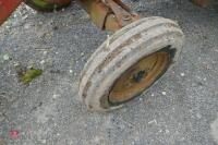 1966 DAVID BROWN 990 2WD TRACTOR (S/R) - 12