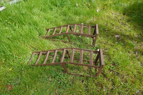 PAIR OF CAR RAMPS