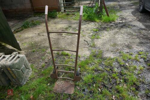 METAL SACK TRUCKS