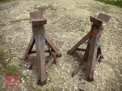 AXLE STANDS