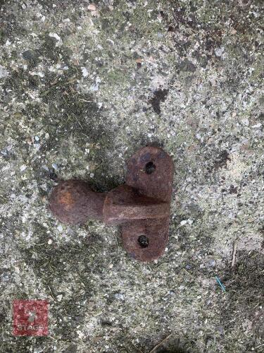 BALL HITCH