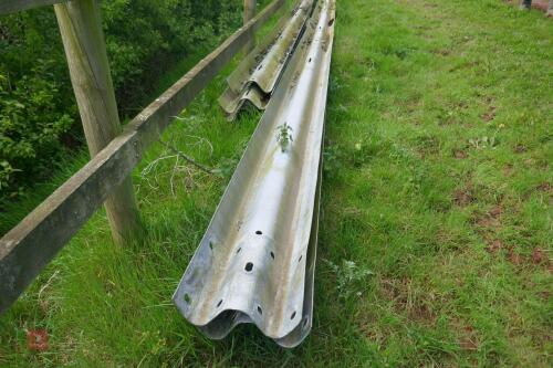 19 x 11' MOTORWAY CRASH BARRIERS