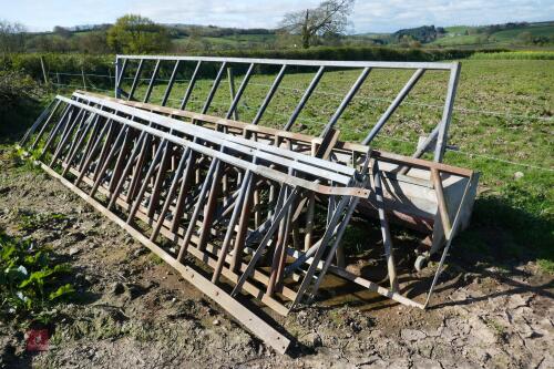 7 GALVANISED FEEDER BARRIER HEADSTOCKS
