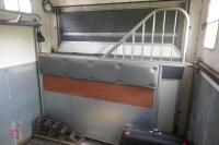 FORD CARGO 813 7.5T HORSE LORRY - 2