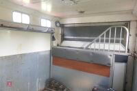 FORD CARGO 813 7.5T HORSE LORRY - 4