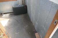 FORD CARGO 813 7.5T HORSE LORRY - 7