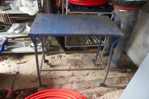 SMALL METAL WHEELED TROLLY