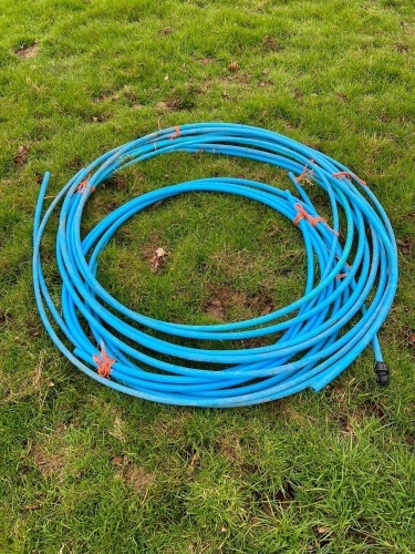 BLUE ALKATHENE PIPE