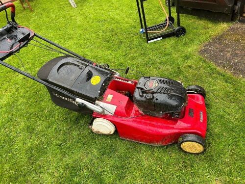 MOUNTFIELD M5 PADESTRIAN LAWNMOWER