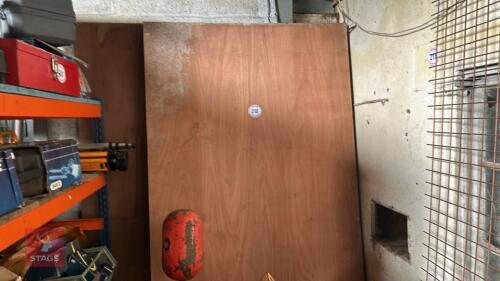 SHEETS OF PLY BOARD