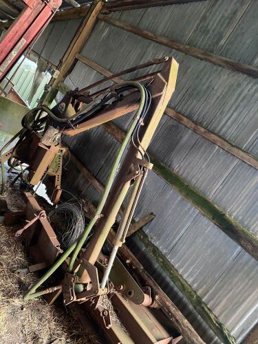MCCONNELL HIGH REACH HEDGE TRIMMER S/R