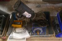 3 GEARBOXES - 2