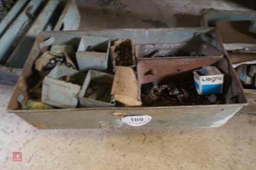 TRAY MAINLY BOLTS