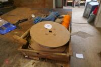 TRAY OF ROPE, ELECTRIC WIRE ETC - 6