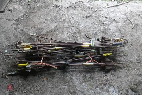 30 METAL ELECTRIC FENCE STAKES