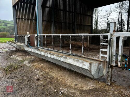 14' 6'' CATTLE FEED BARRIER & TROUGH (15