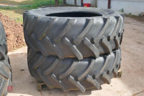 2 CONTINENTAL 520/70 R38 TRACTOR TYRES