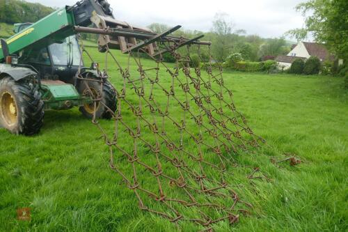 9' WIDE SET OF DRAG HARROWS