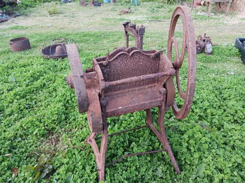 CHAFF CUTTER