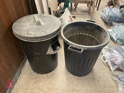 2 DUST BINS AND 1 LID