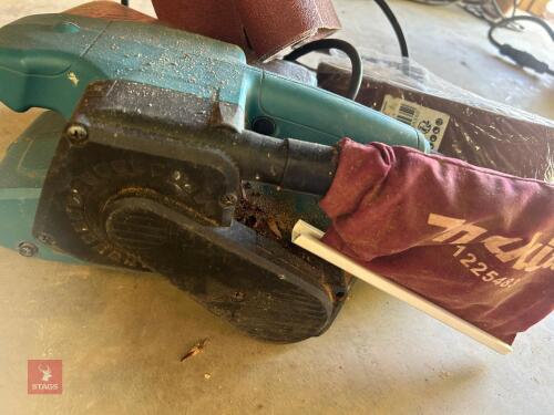 110V MAKITA BELT SANDER & SPARE BELTS